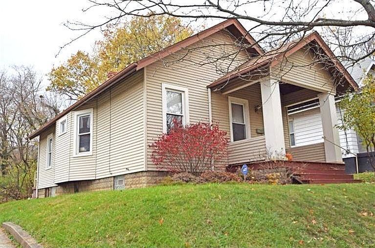 1st image of 4741 Hart Ave