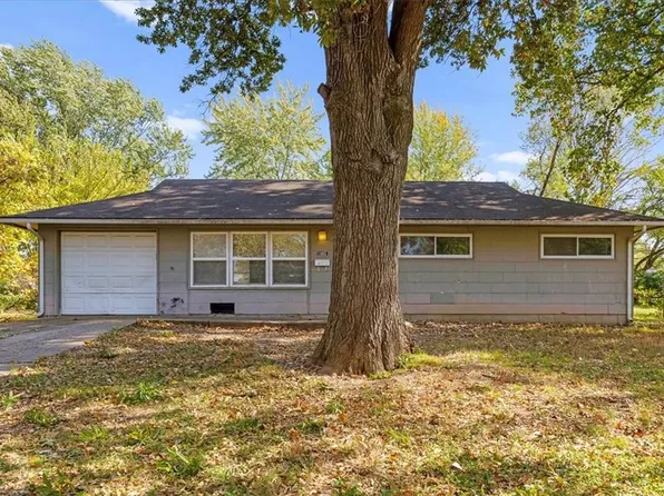 11015 Cambridge Ave, Kansas City, MO 64134