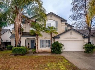 9243 N Price Ave, Fresno, CA 93720