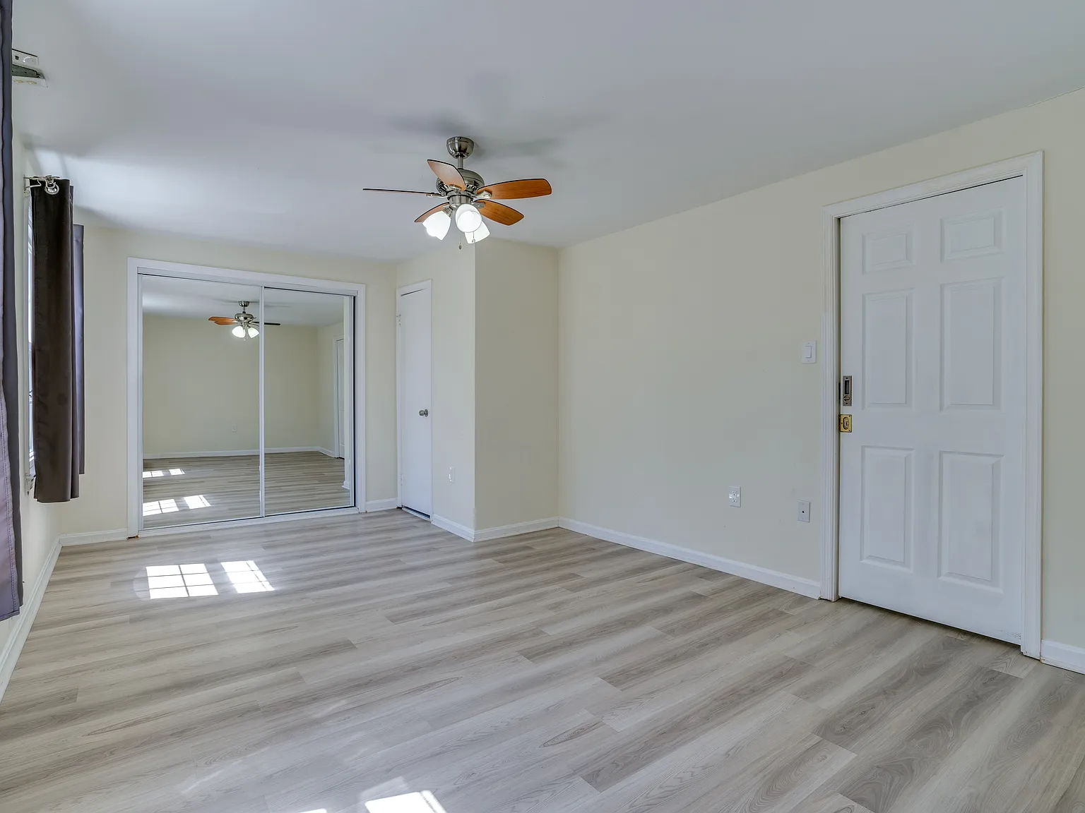 7913 Central Park Circle - Primary — Photo 2