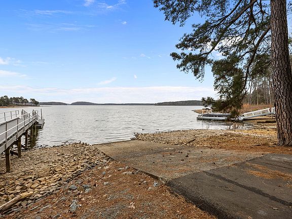 4th image of 140 Badin View Dr #189