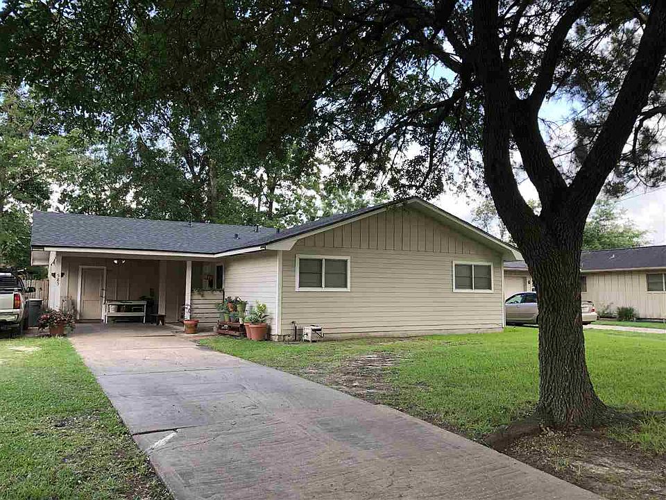 1st image of 585 Eveningview Ln