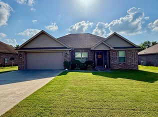 2728 Ridgewood Rd, Searcy, AR 72143