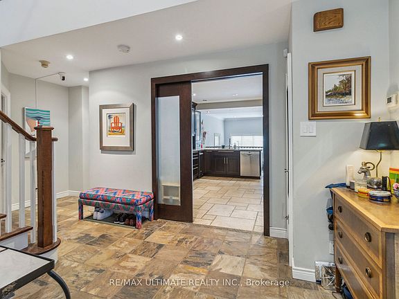 4th image of 181 Bayview Heights Dr