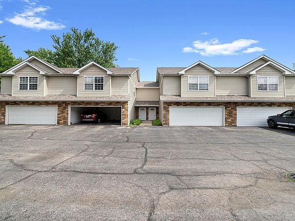 3rd image of 3540 Saint Anthony Way APT 4