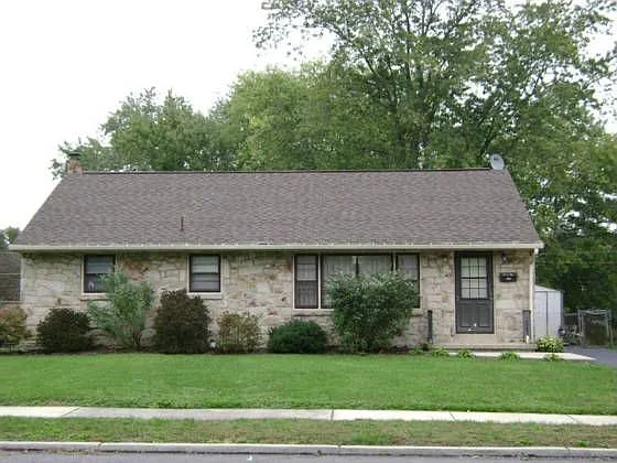 315 N Mount Joy St photo 1