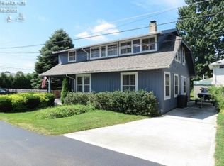 1019 East Dr, Huron, OH 44839