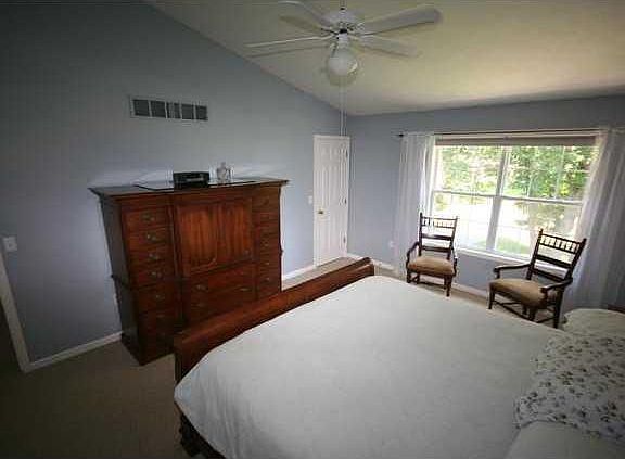 4th image of 3149 Jeanlin Dr SE