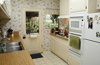 4th image of 464 Cedar Crest Ave
