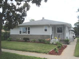 1808 18th St, Menominee, MI 49858