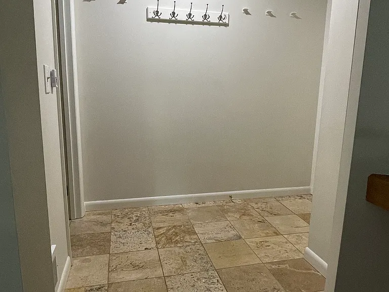 56 Wood Creek Dr — Photo 5