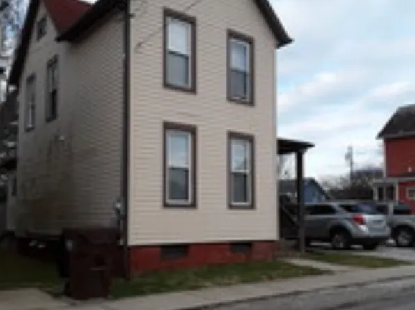 108 Porter St, Marietta, OH 45750