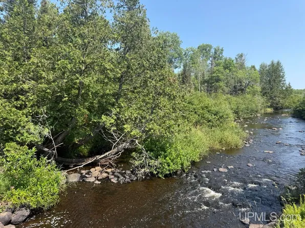 W Townline Rd, Crystal Falls, MI 49920
