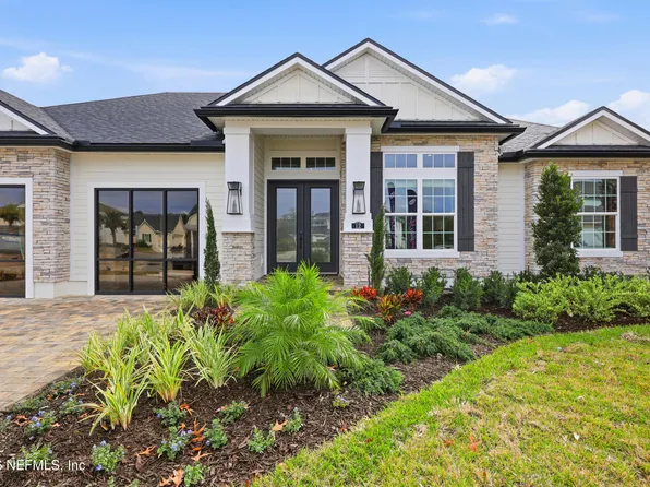 12 COURTNEY OAKS Drive, St. Augustine, FL 32092