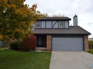 28742 White Rd, Perrysburg, OH 43551