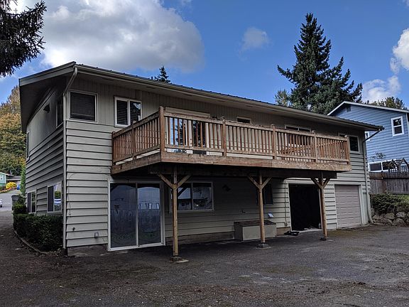 2nd image of 13500 98th Ave NE