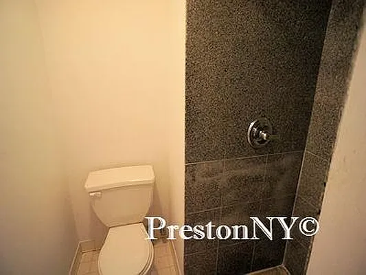 Rented by JM Preston Properties LLC | media 27