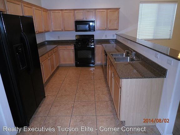 5th image of 2284 E Stone Stable Dr