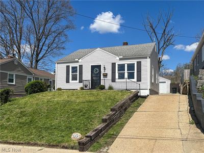 2455 Albrecht Ave, Akron, OH, 44312