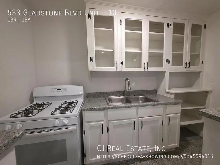 533 Gladstone Blvd #10 — Photo 7