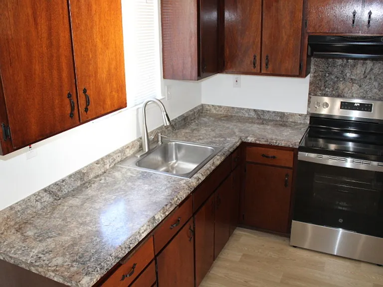 191 Pinole Ave — Photo 11