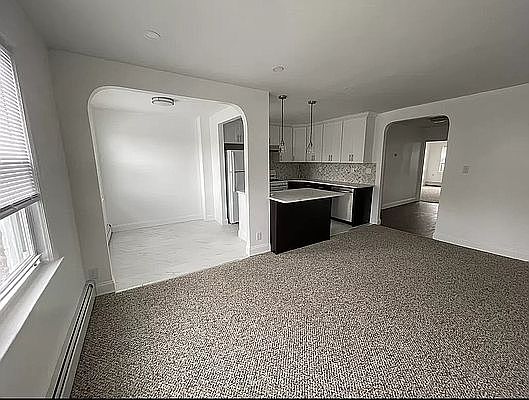 3rd image of 21-32 Steinway St #3