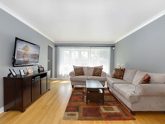 5th image of 4512 N Osage Ave