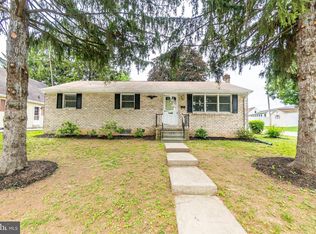 575 Grant Dr, Hanover, PA 17331