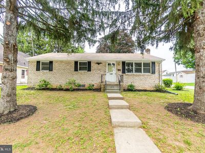 575 Grant Dr, Hanover, PA, 17331