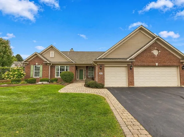 12817 Woodgrove Dr, Huntley, IL 60142