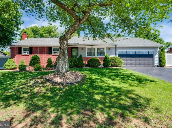 769 Saint Johns Rd, Hamburg, PA 19526