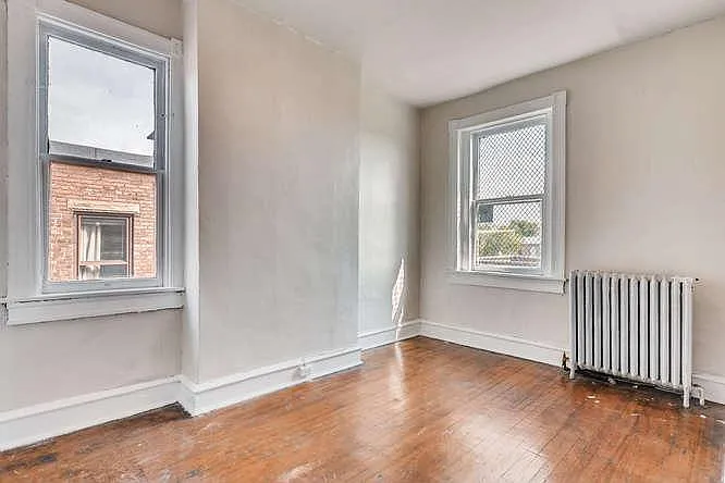 2907 N Calvert St — Photo 3