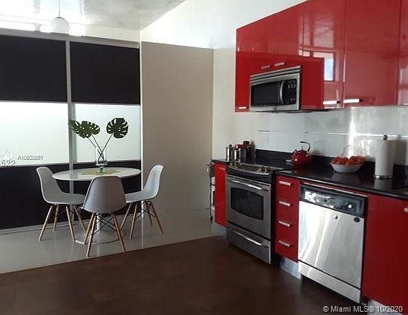 1st image of 2100 Van Buren St APT 515