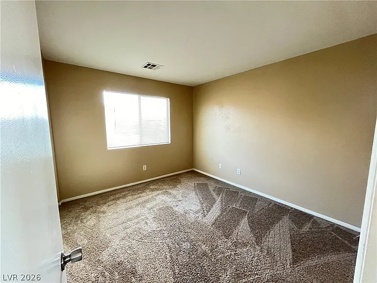 5420 Pipers Meadow Ct — Photo 7