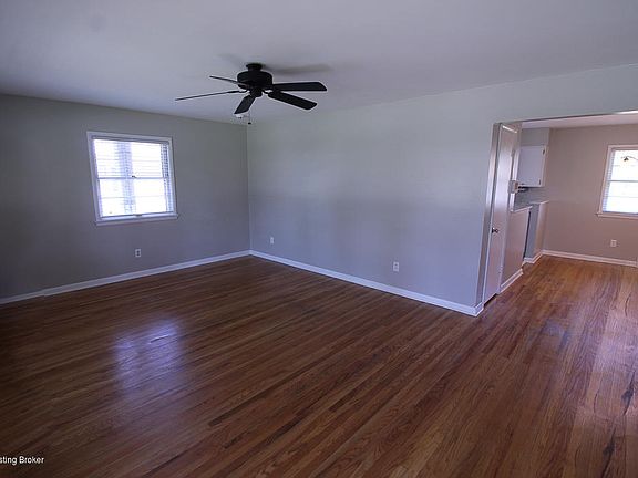 2nd image of 8009 Trillium Dr