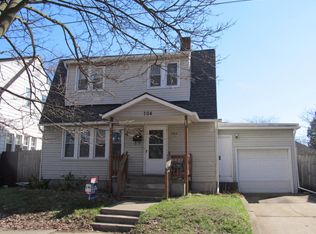 704 6th St NW, Grand Rapids, MI 49504