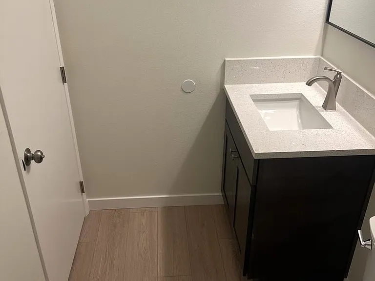 Pardee Duplex (A & B) — Photo 18