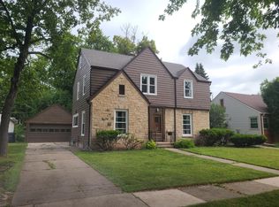 395 Maple Ave, Fond Du Lac, WI 54935