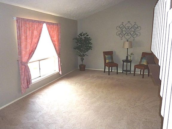 5th image of 24123 Bassett Hall Ln