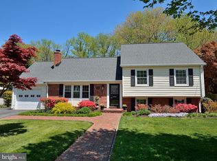 1118 Priscilla Ln, Alexandria, VA 22308