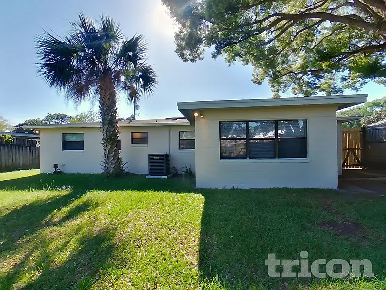 2703 Arlex Dr E — Photo 15