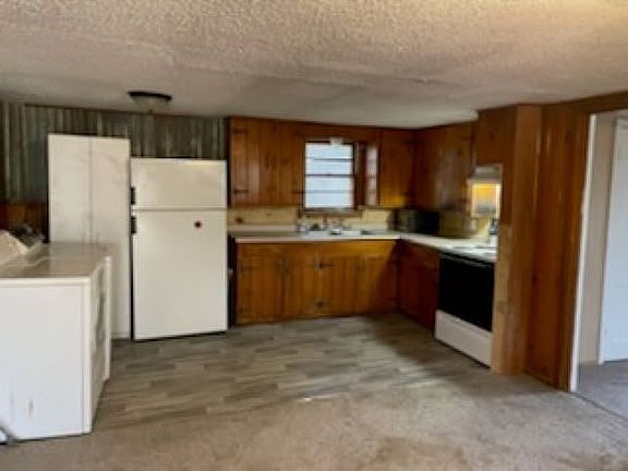 5th image of 305 Jackson Ave