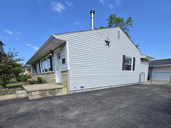3rd image of 2642 Kingston Ave