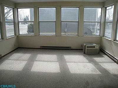 3rd image of 1599 Constitution Dr