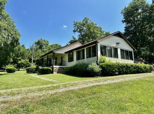 991 Old Laguardo Rd E, Lebanon, TN 37087