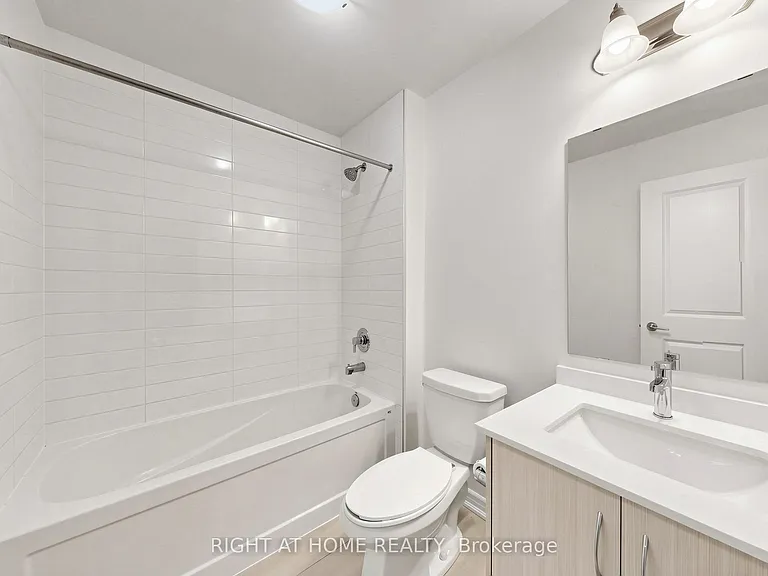 90 Laing Dr — Photo 38