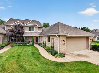 5174 Sea Pines Cir NW, Canton, OH 44718