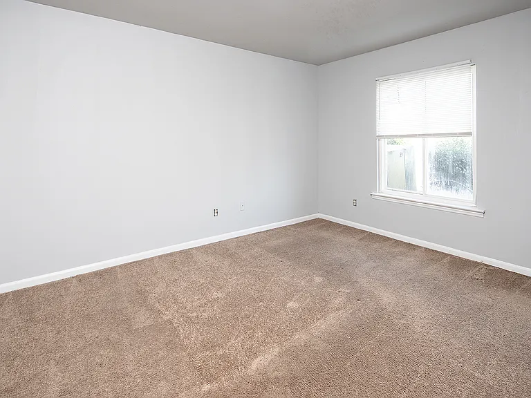 849 Farmhurst Dr #D — Photo 23