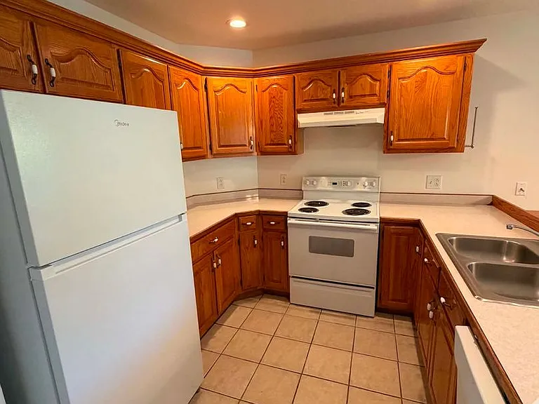 3436 S Moffet Ave — Photo 8