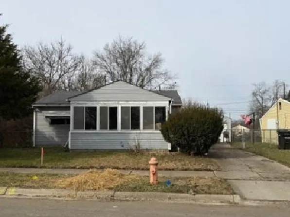 3055 Bluefield Dr, Columbus, OH 43207